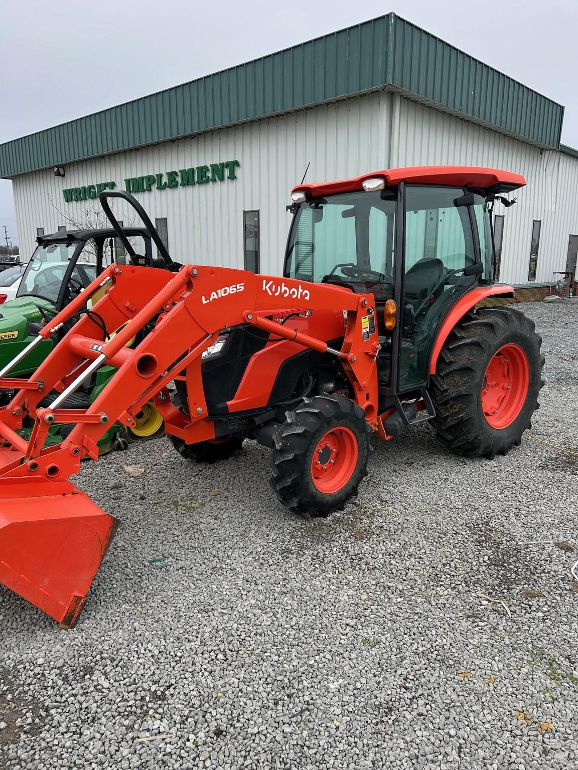 2021 Kubota MX5400 Image