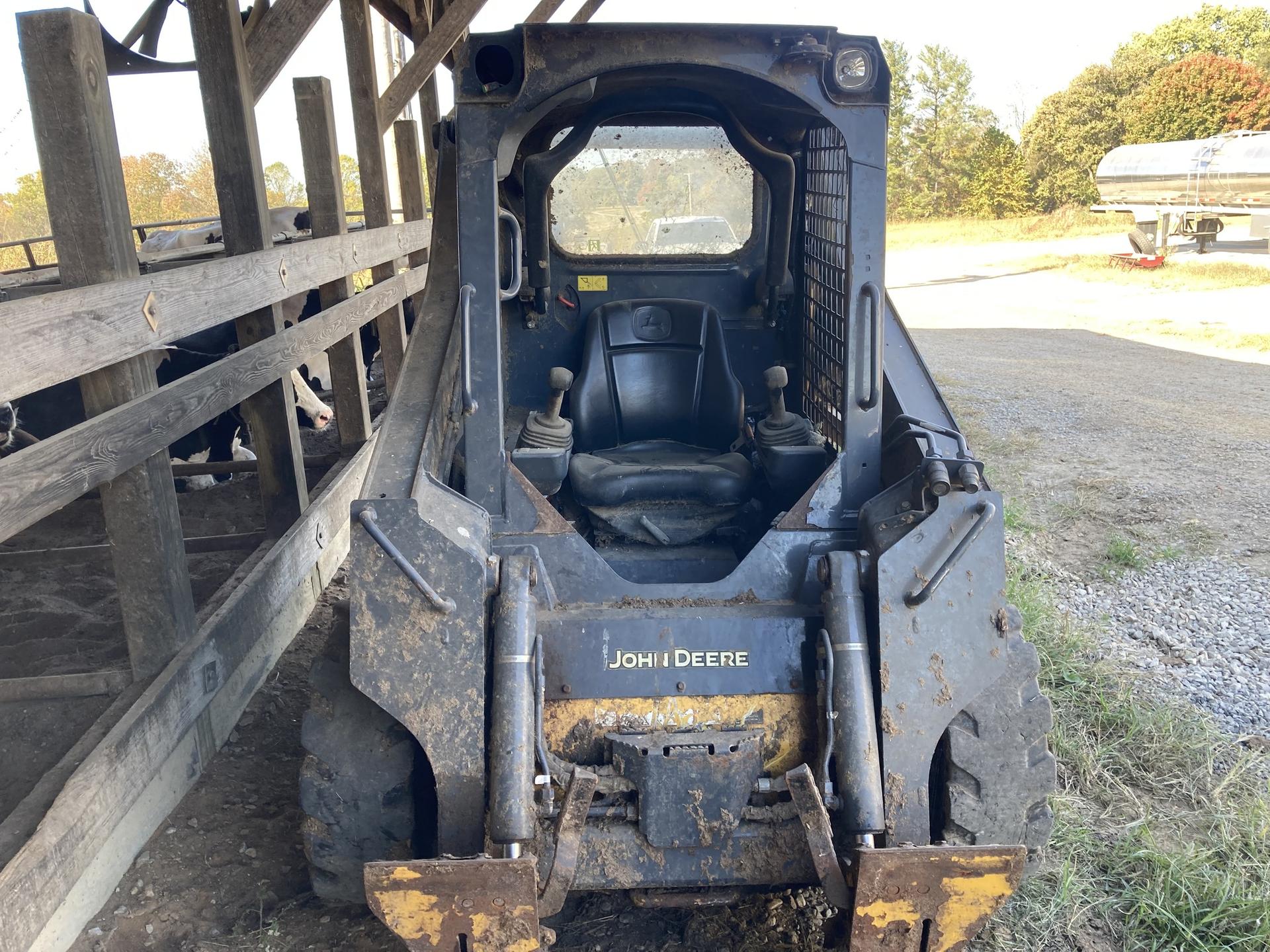 2018 John Deere 318G Image