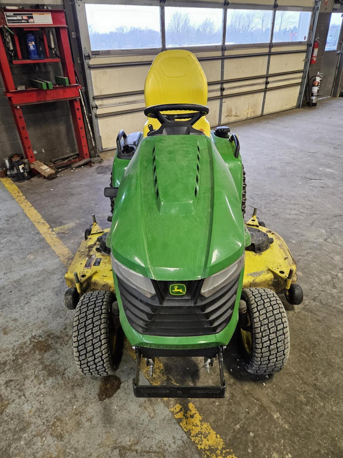 2017 John Deere X590 Image