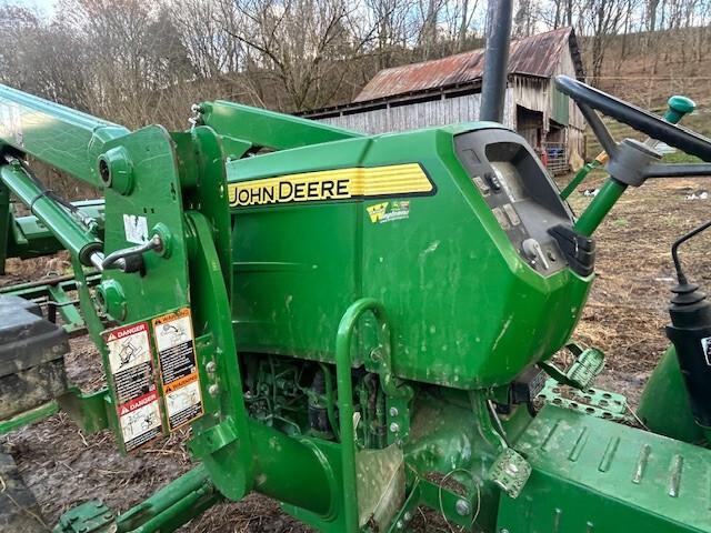 2016 John Deere 5065E Image