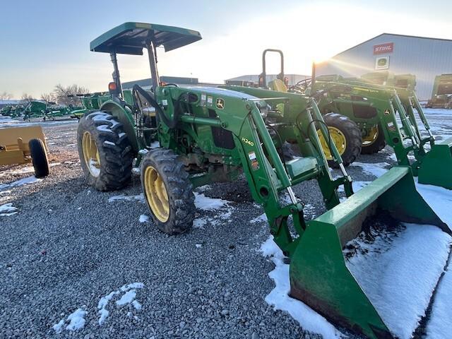 2016 John Deere 5065E Image