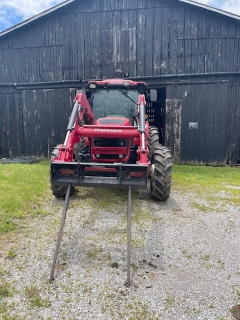 2019 Mahindra 8100 Image