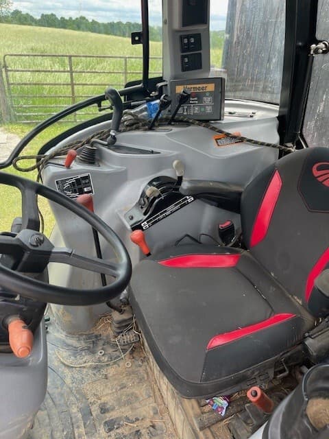 2019 Mahindra 8100 Image