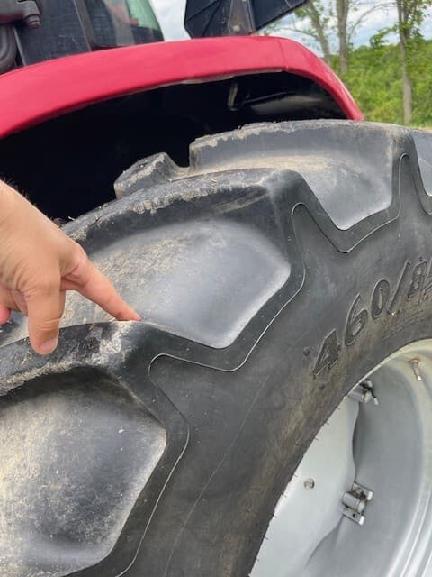 2019 Mahindra 8100 Image