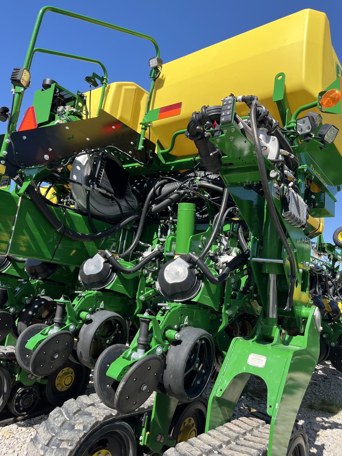 2023 John Deere 1775NT Image