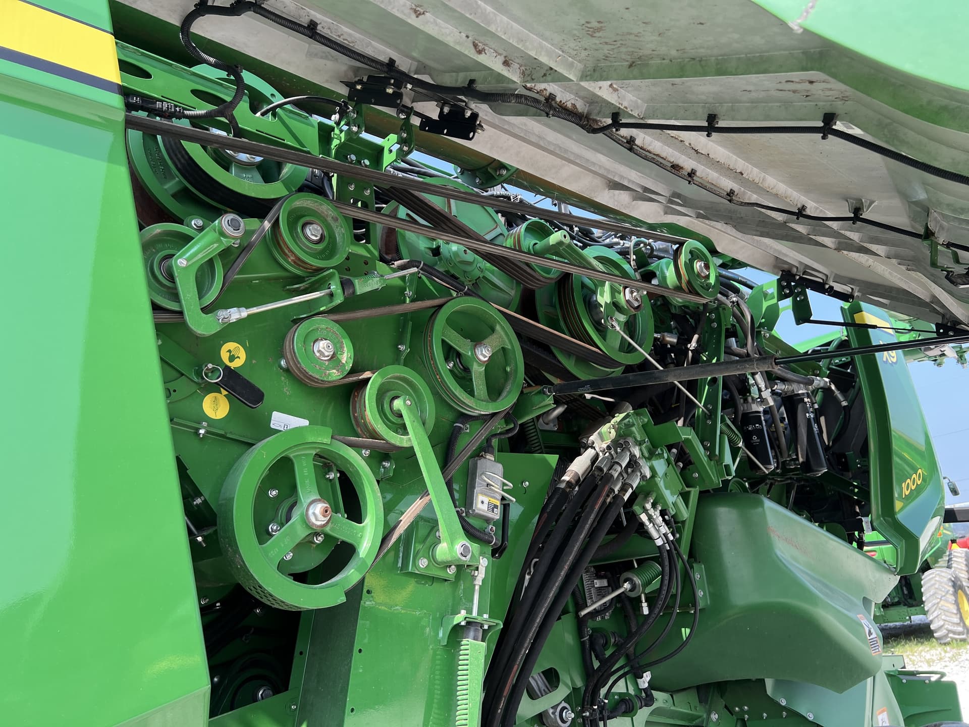 2022 John Deere X9 1000 Image