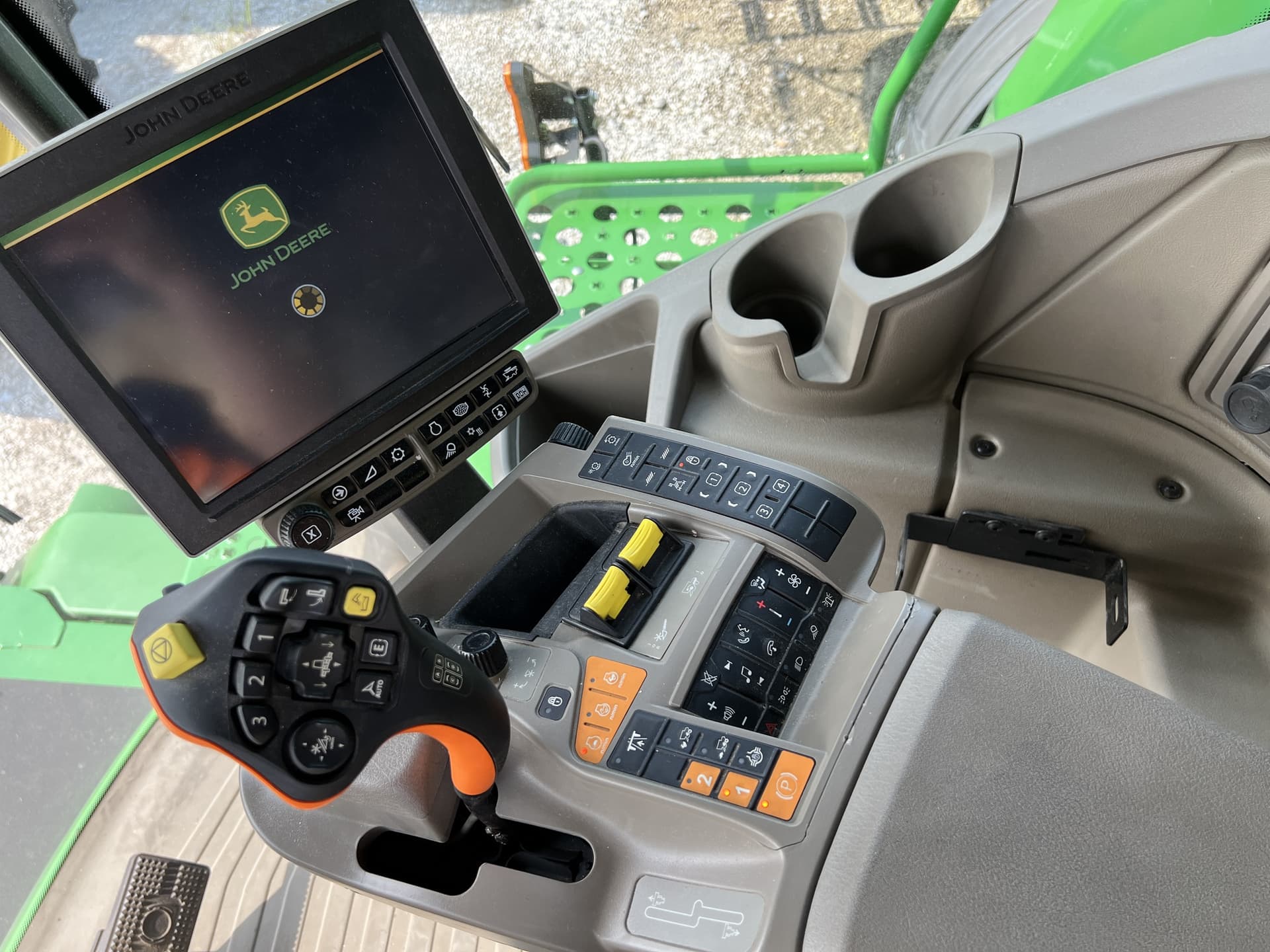 2022 John Deere X9 1000 Image
