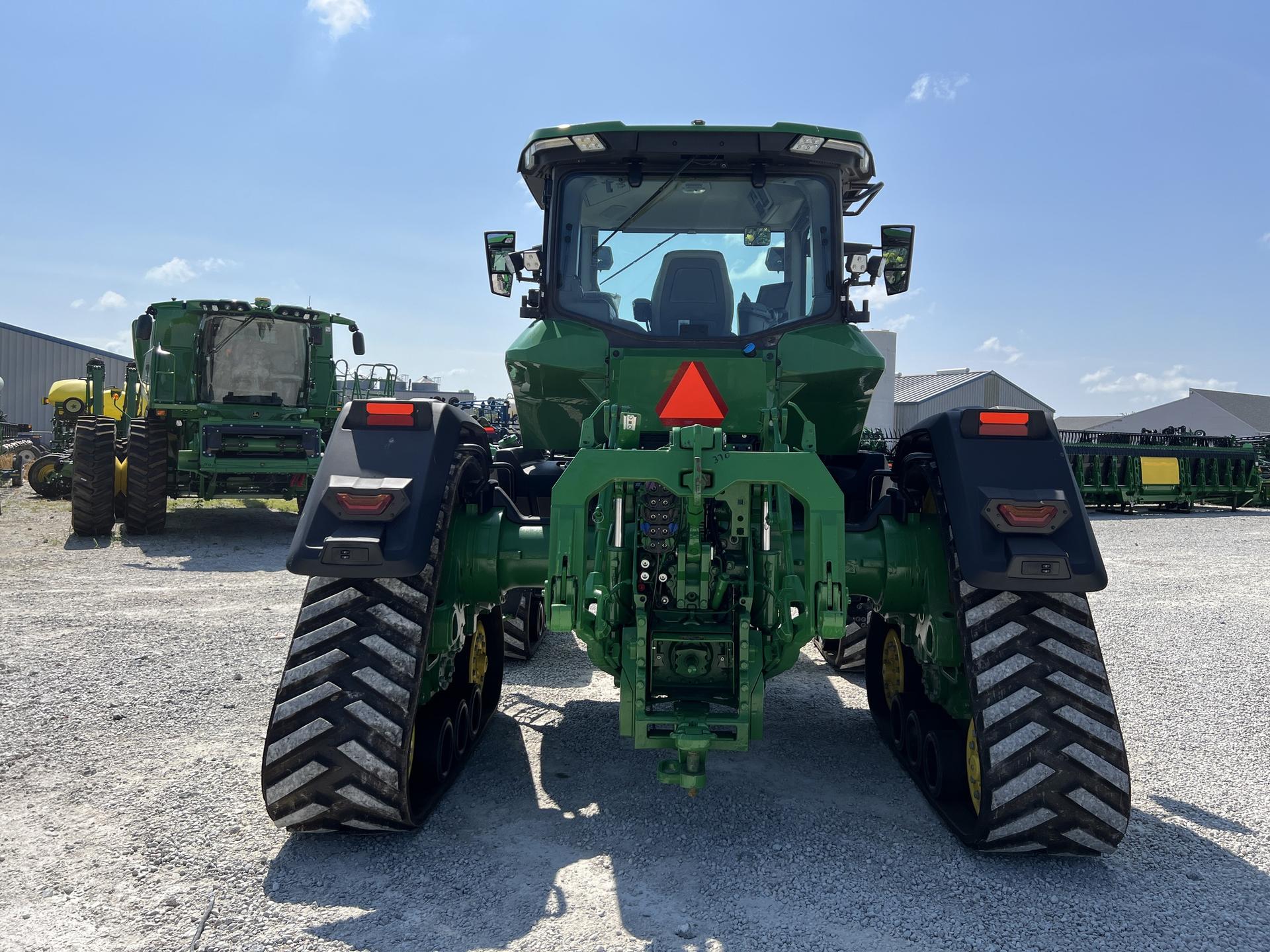 2021 John Deere 8RX 370