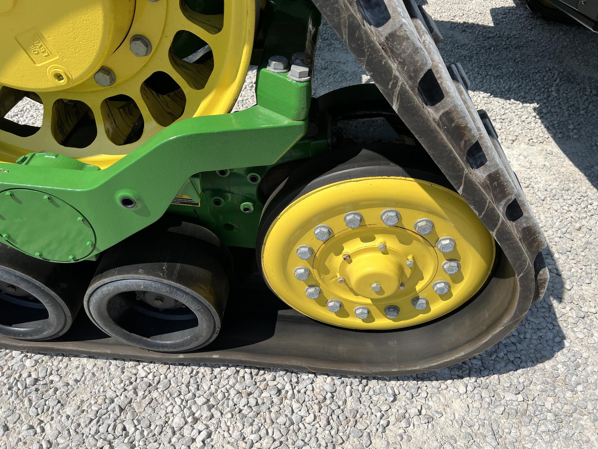 2021 John Deere 8RX 370