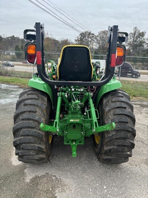 2022 John Deere 3046R