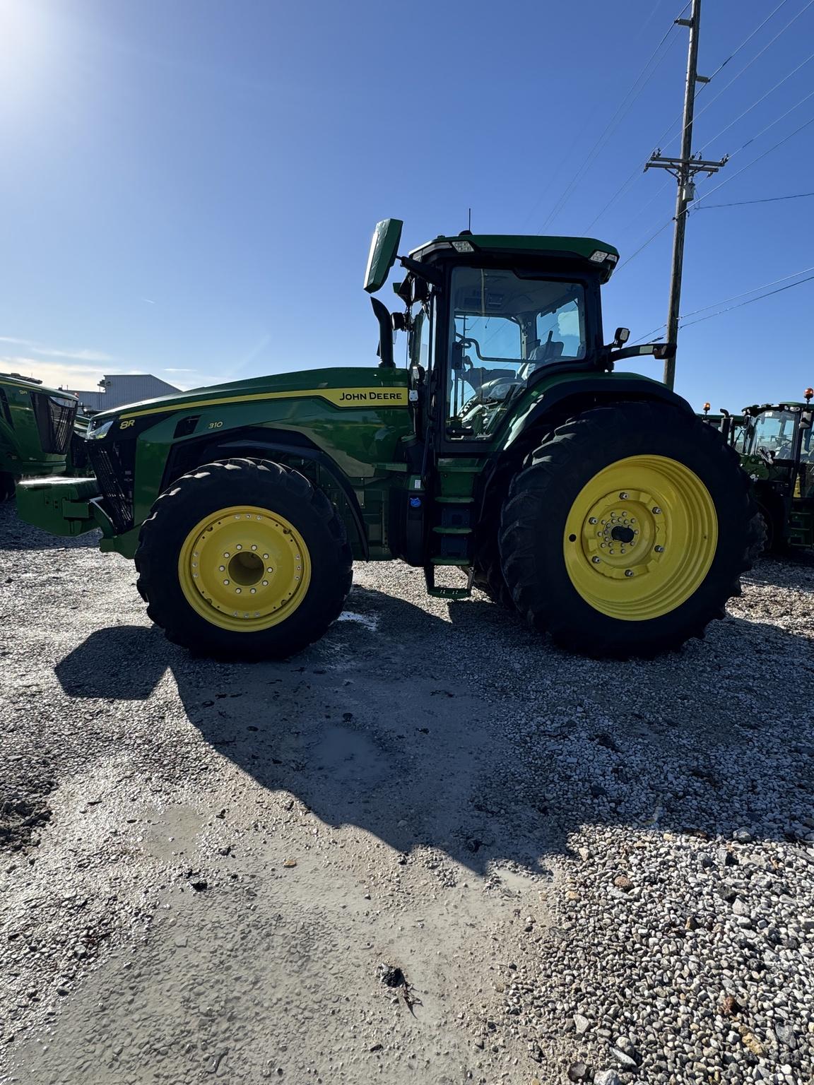 2022 John Deere 8R 310 Image