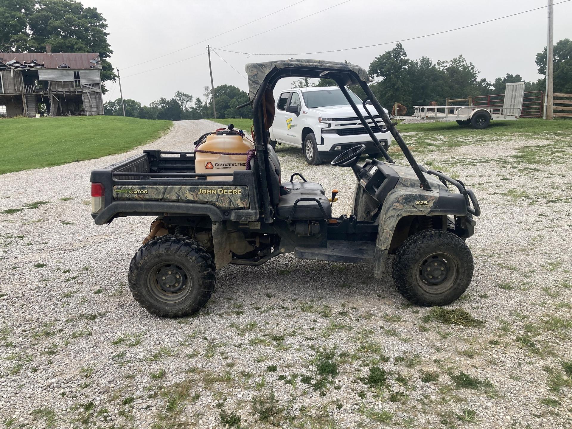 2010 John Deere XUV 825I CAMO