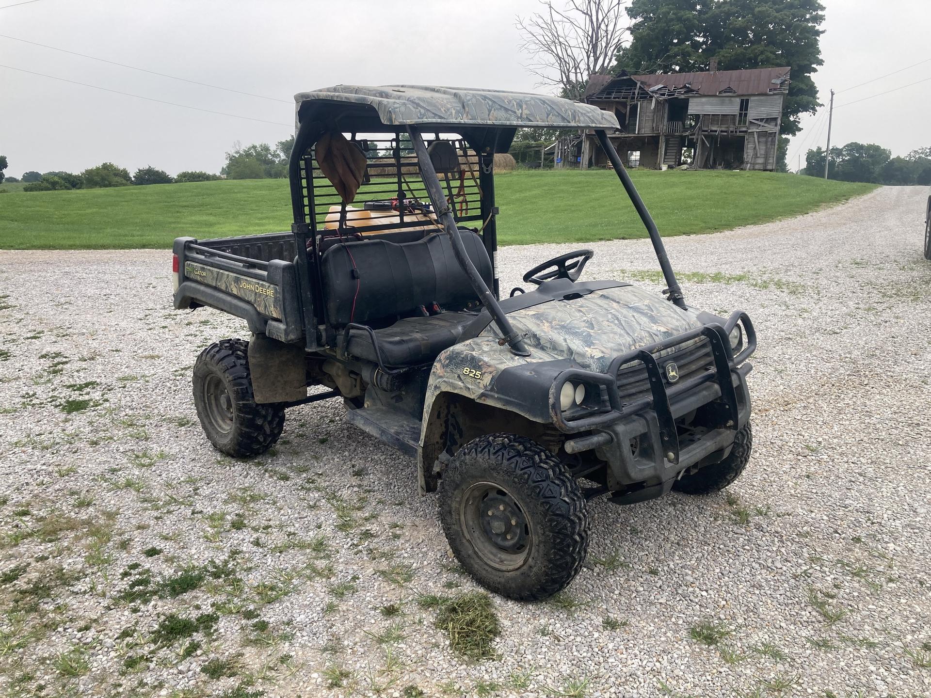 2010 John Deere XUV 825I CAMO