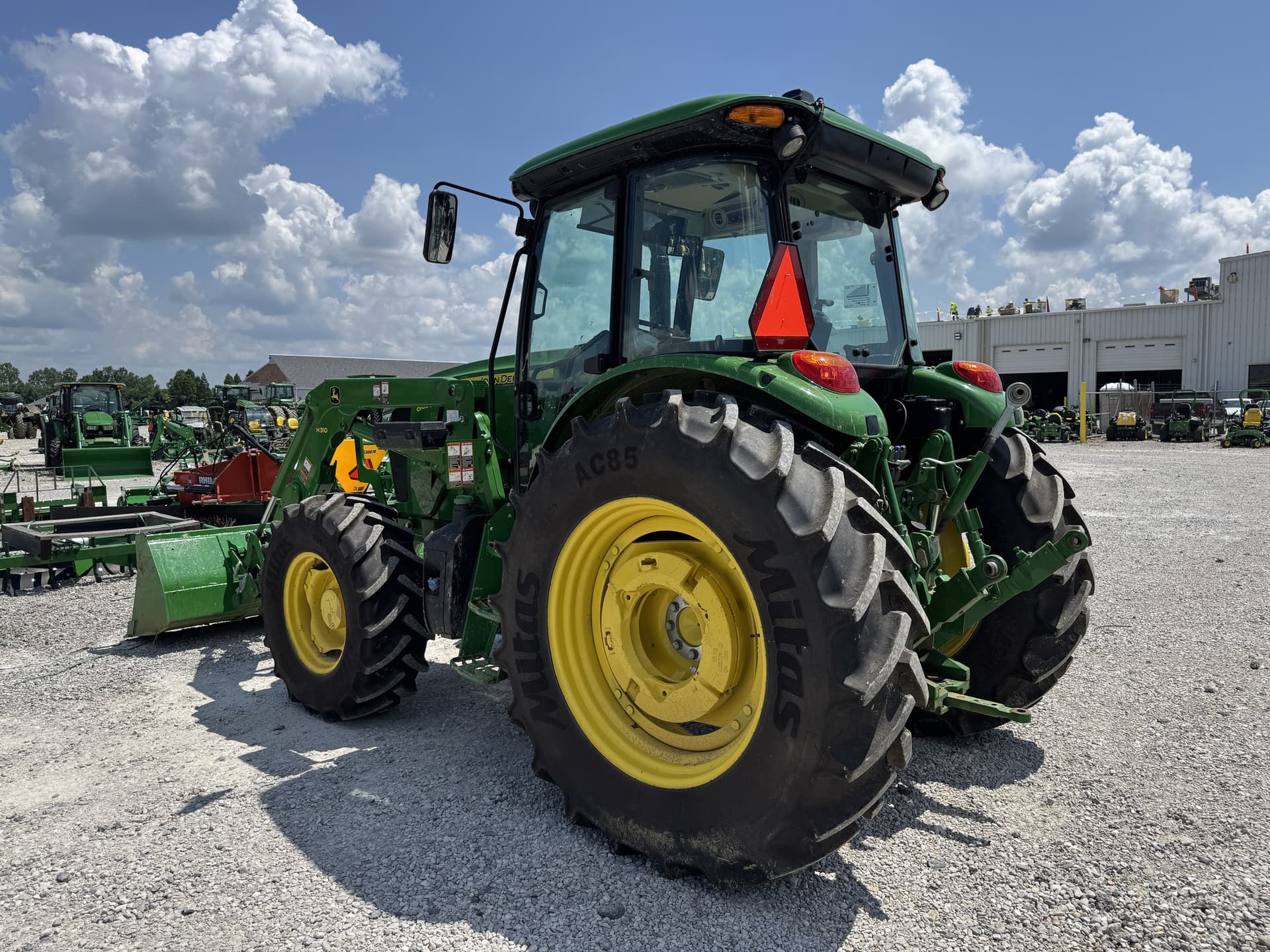 2024 John Deere 6105E Cab Image