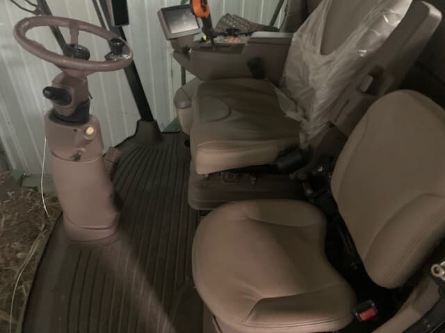 2015 John Deere S660 Image