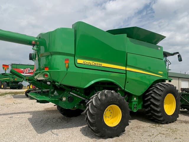 2015 John Deere S660 Image