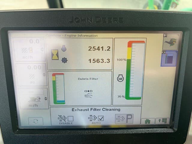 2015 John Deere S660 Image