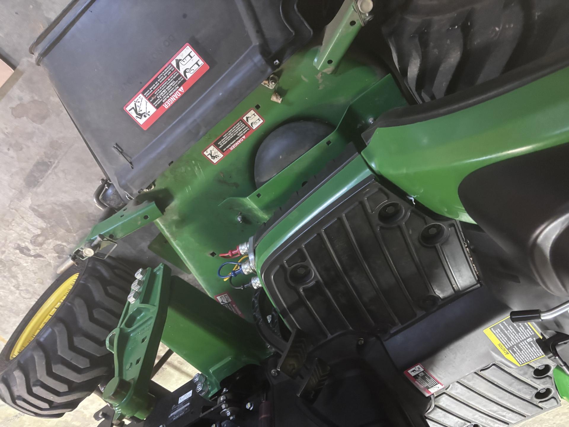 2019 John Deere 1025R Image