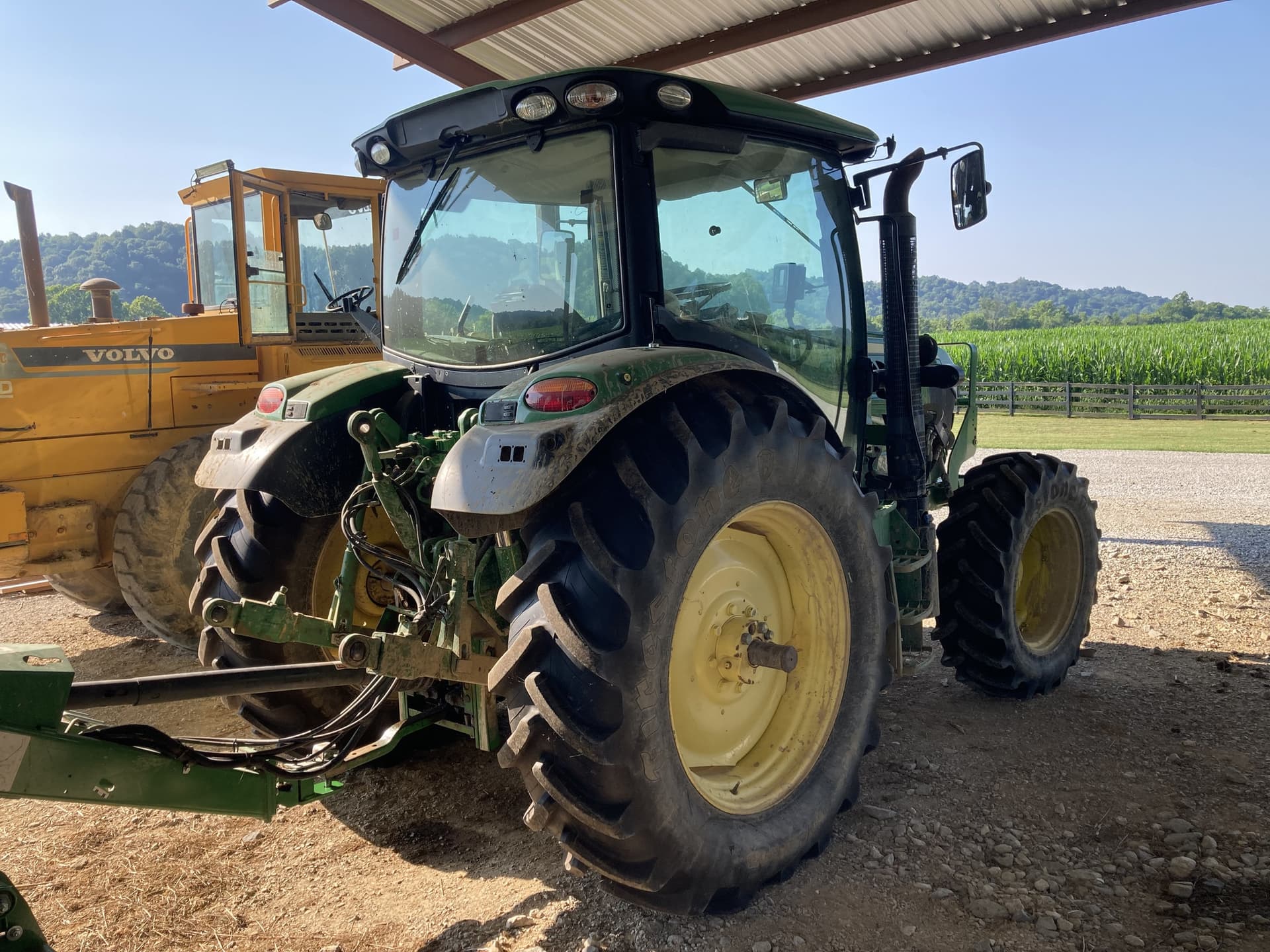 2012 John Deere 6125R Image
