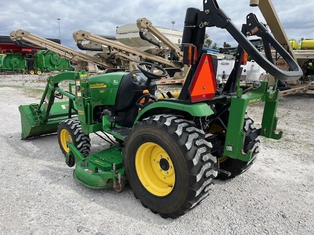 2010 John Deere 2520