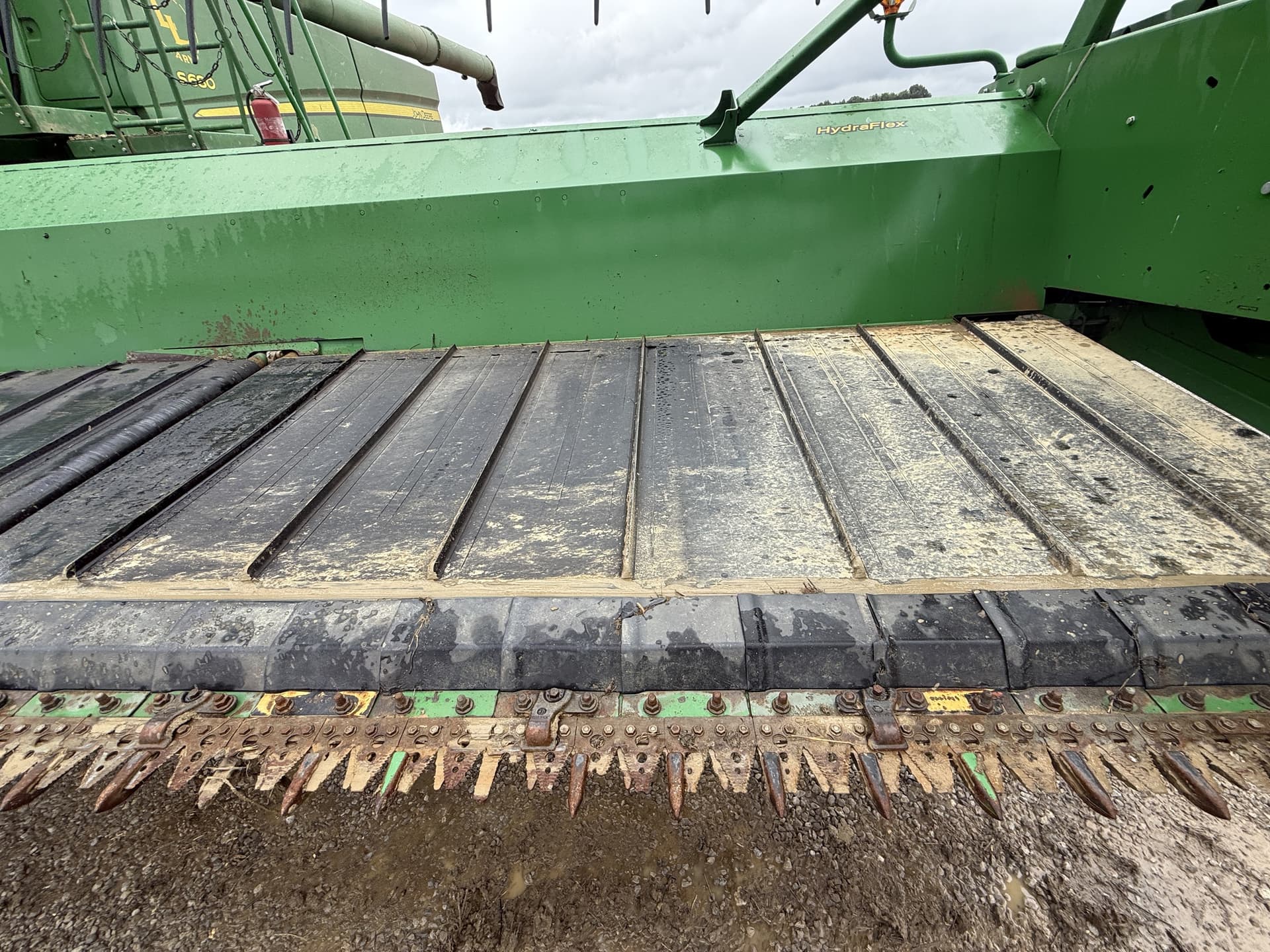 2014 John Deere 640FD Image