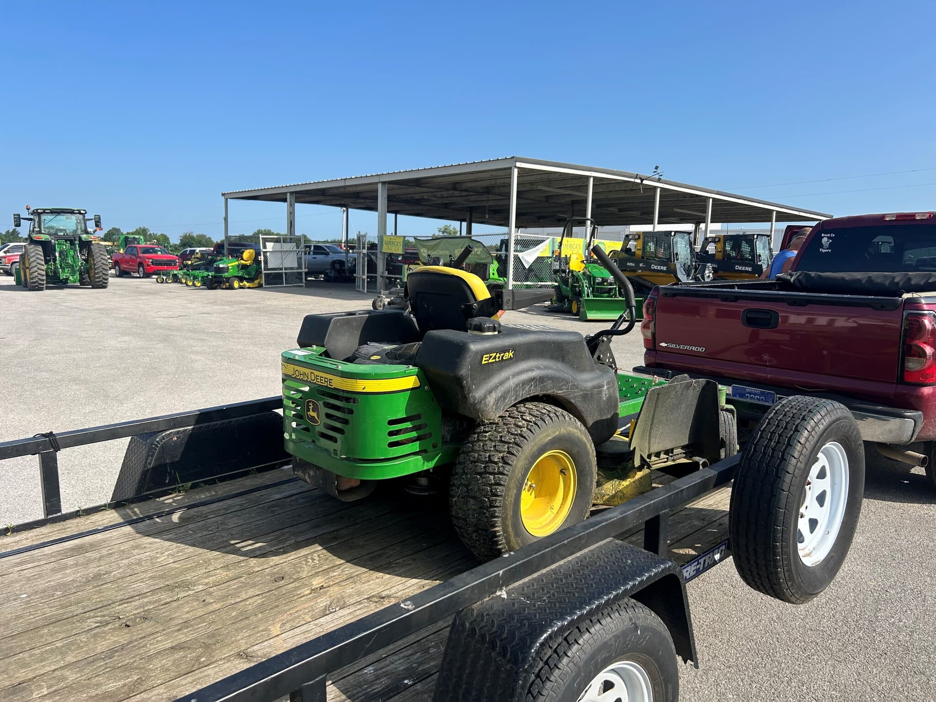 2010 John Deere Z425 Image