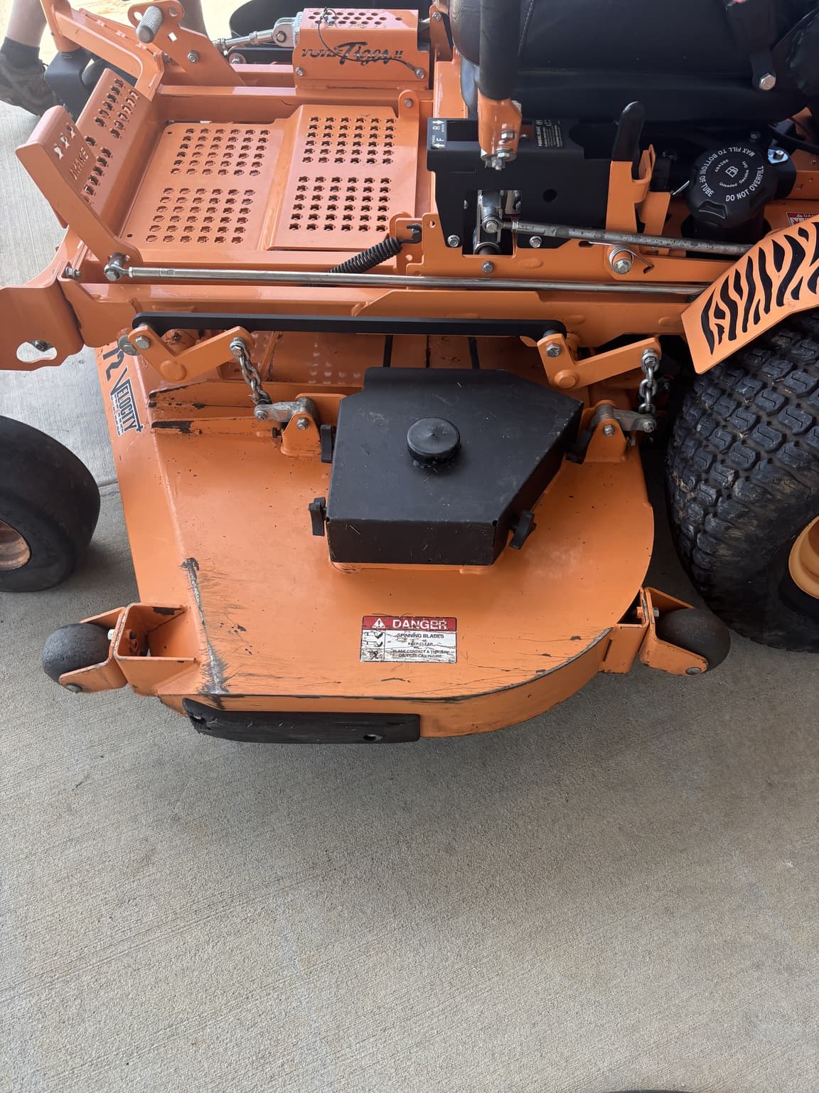 2023 Scag STTII-72V-37BV-EFI Image