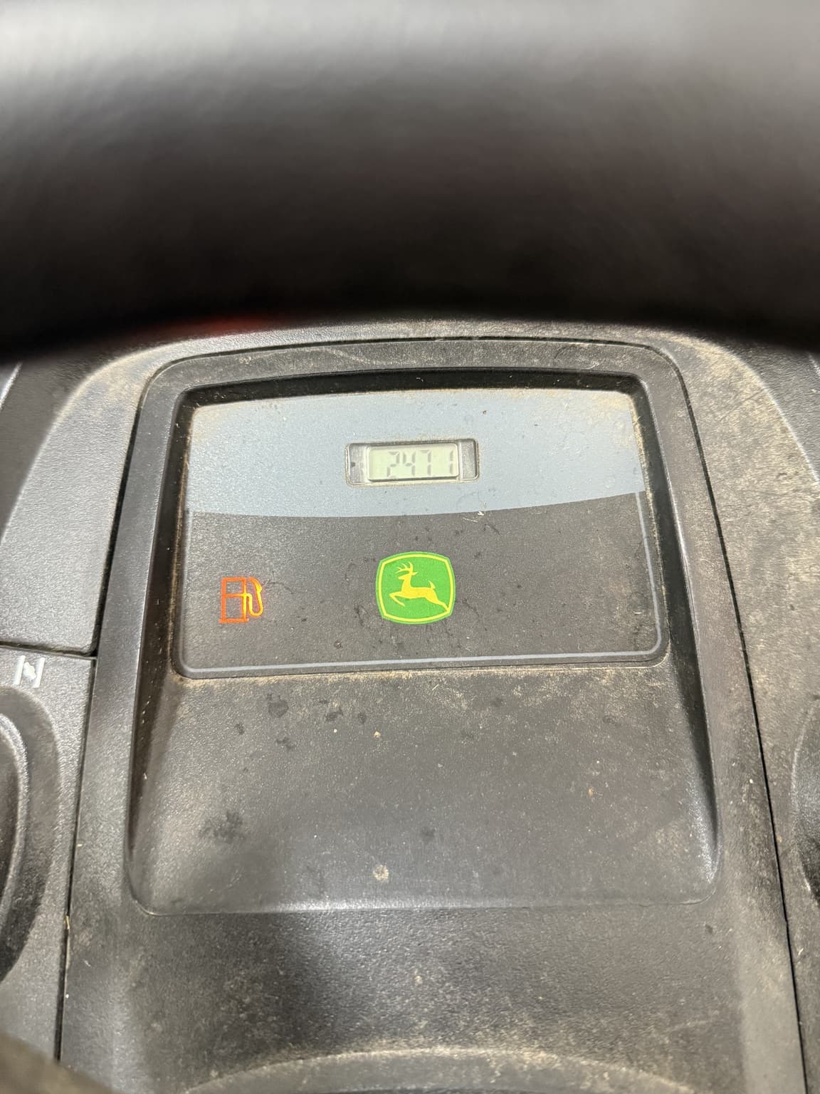 2014 John Deere X320 Image
