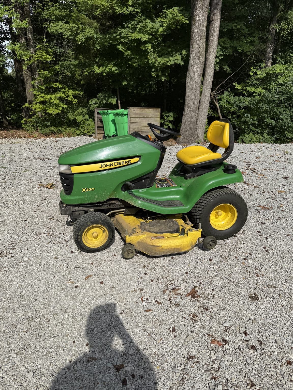 2014 John Deere X320 Image