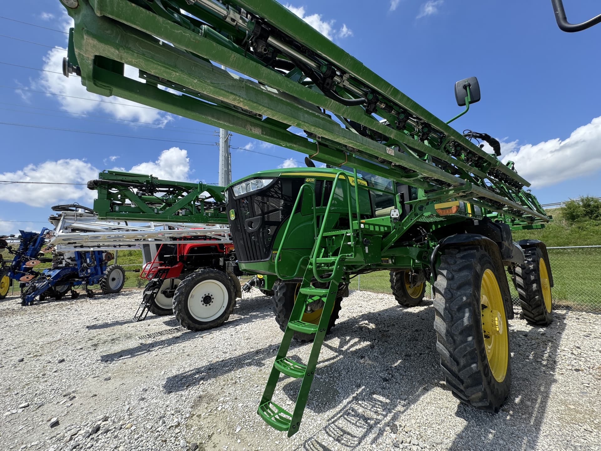2024 John Deere 410R Image