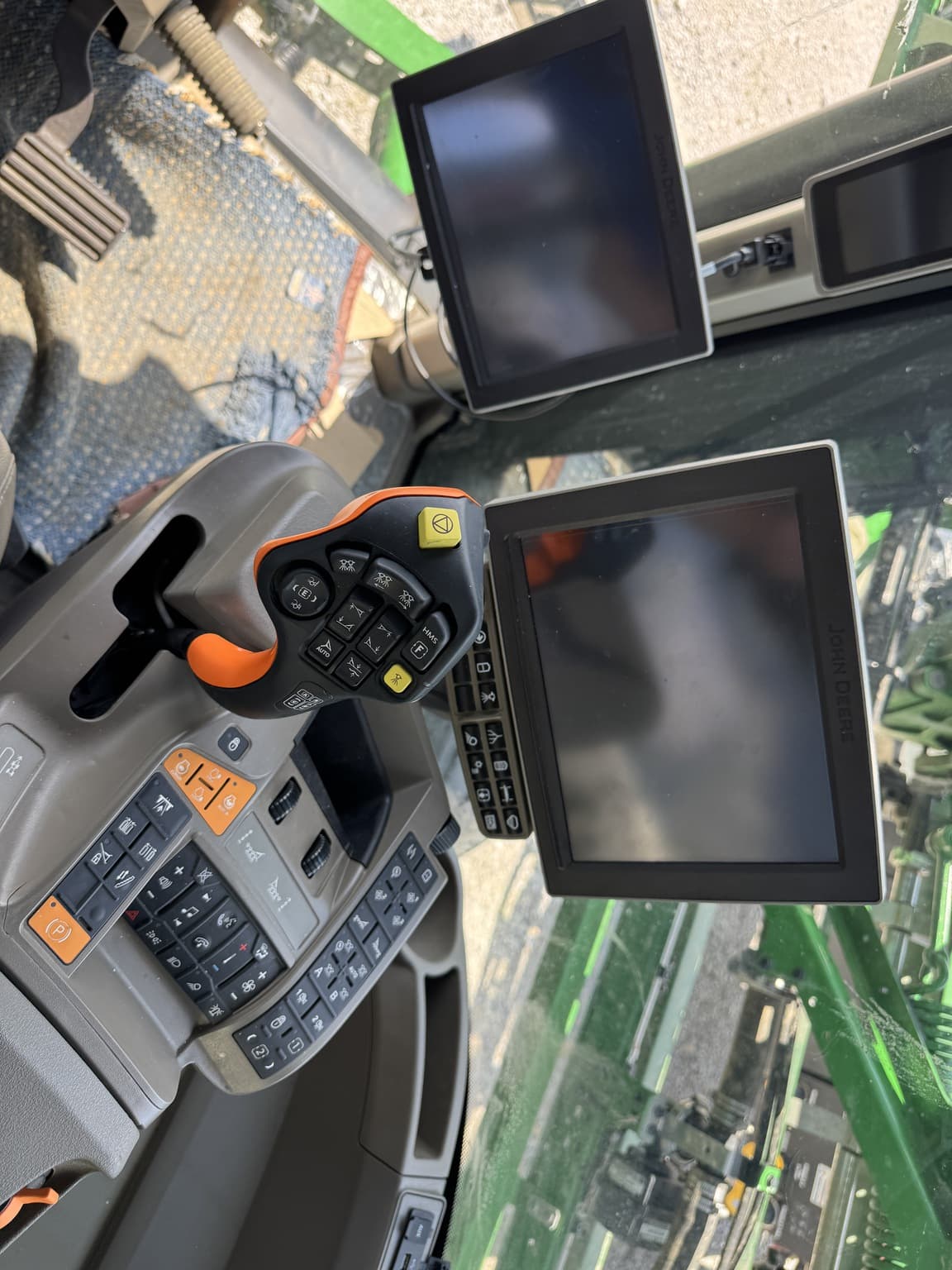 2024 John Deere 410R Image
