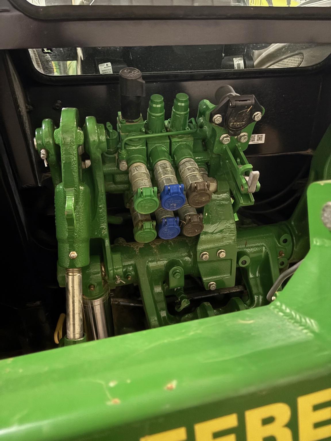 2023 John Deere 5105M Image