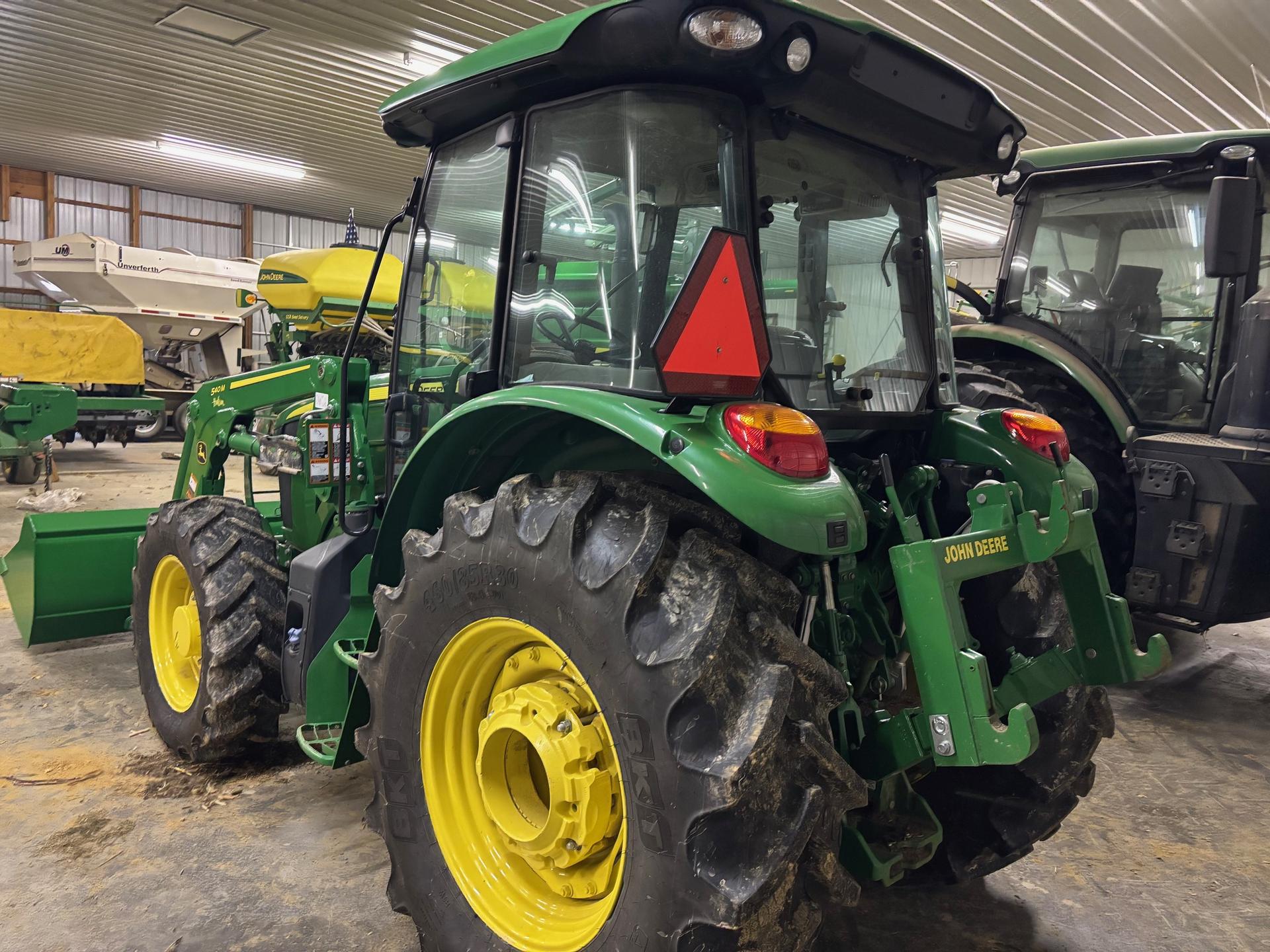 2023 John Deere 5105M Image