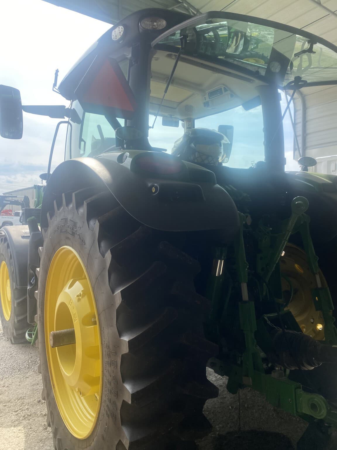 2023 John Deere 6R 145