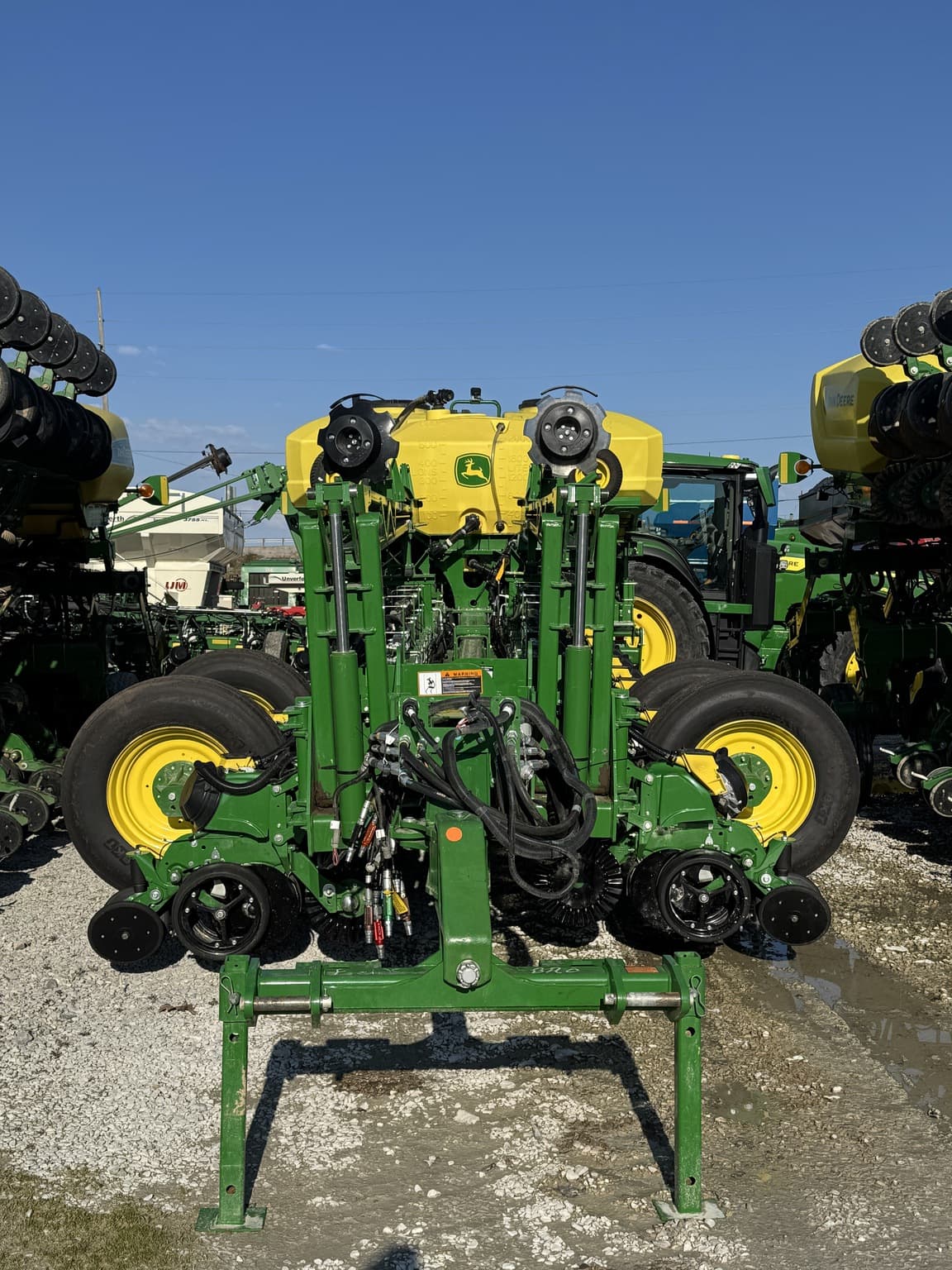 2024 John Deere 1775NT Image