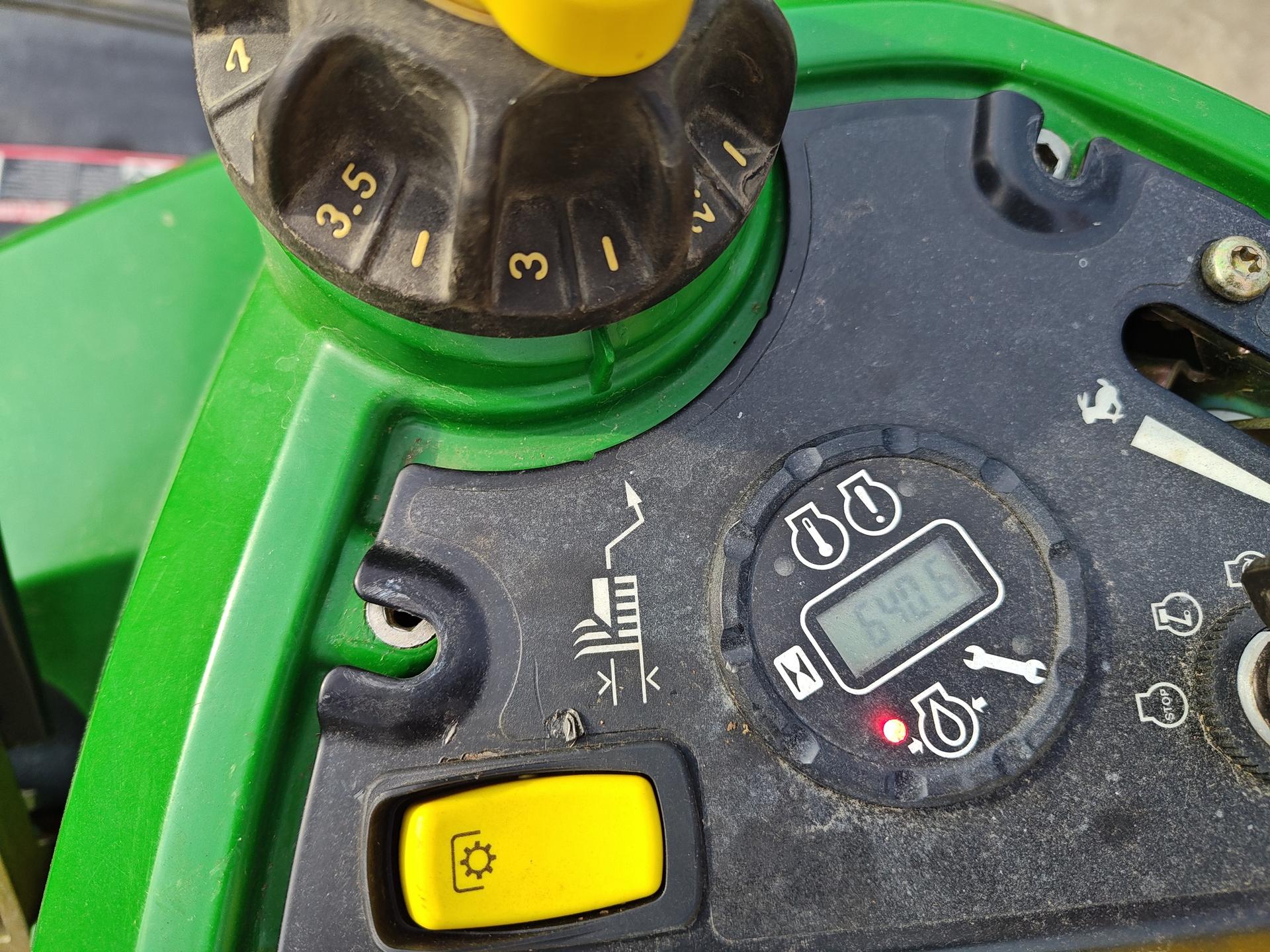 2011 John Deere Z910A