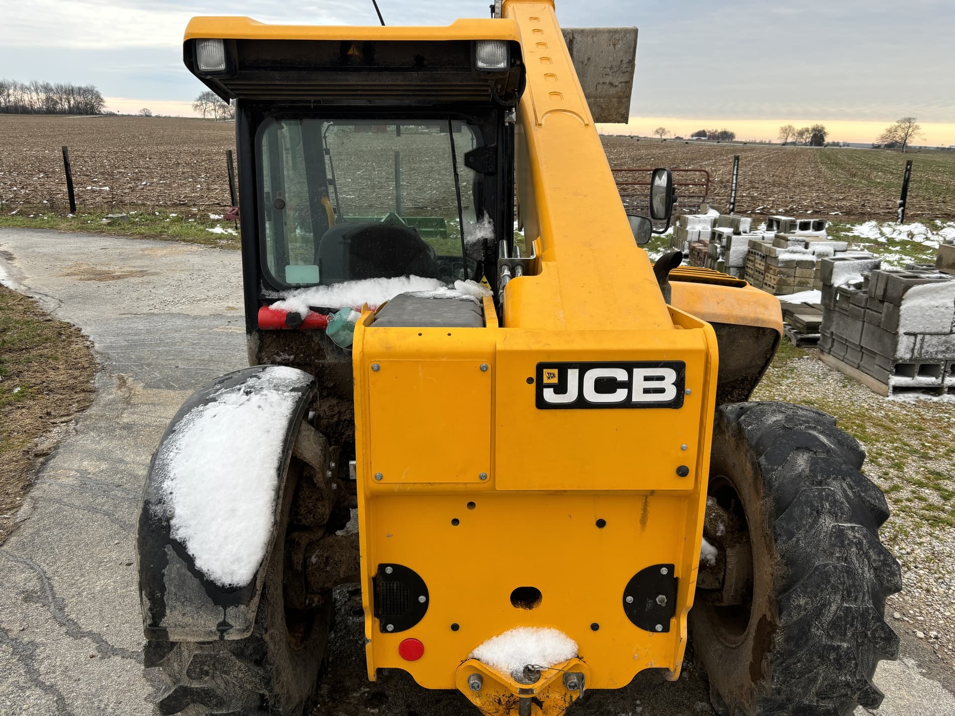 2022 JCB 525-60 Image