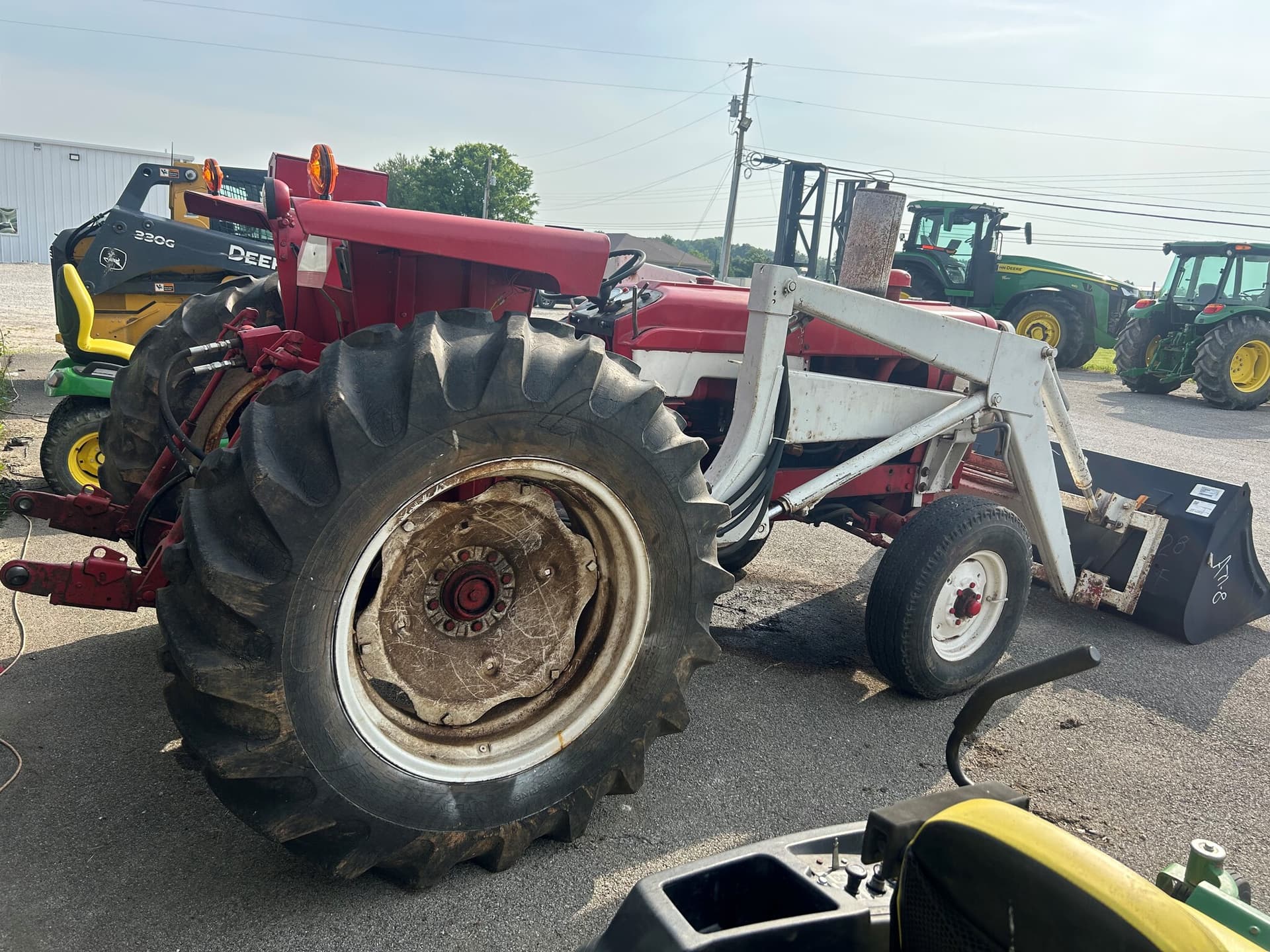 1973 International Harvester 656 Image