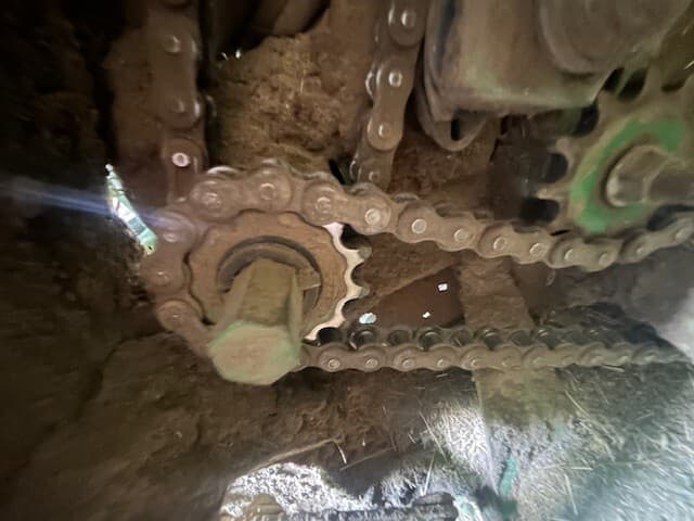 2011 John Deere 568 Image