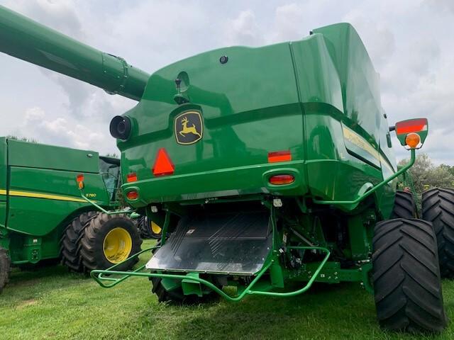 2022 John Deere S780