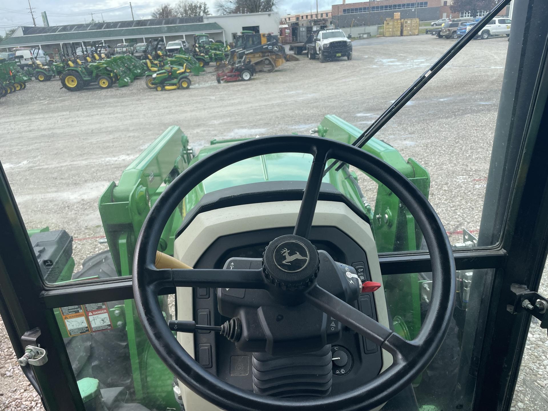 2019 John Deere 5100E Image