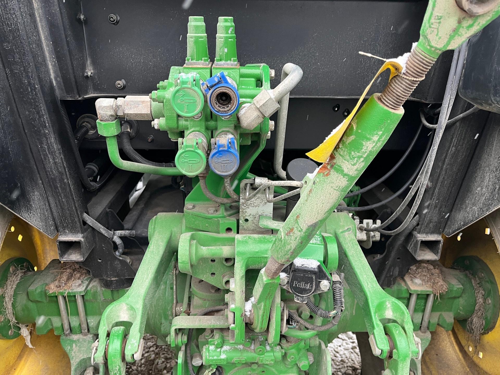 2019 John Deere 5100E Image