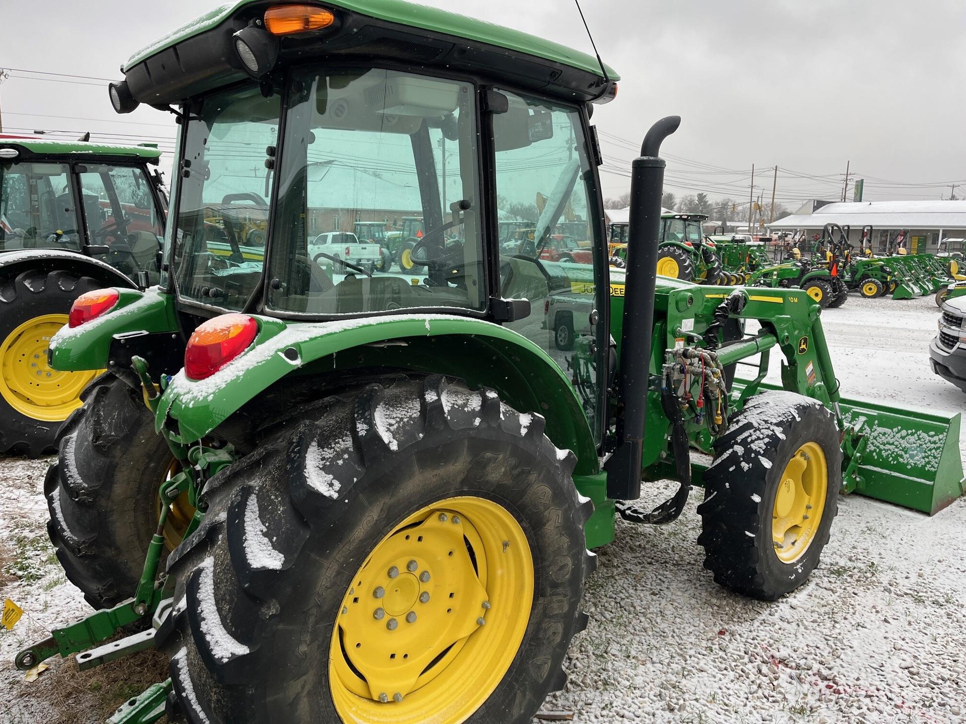 2019 John Deere 5100E Image