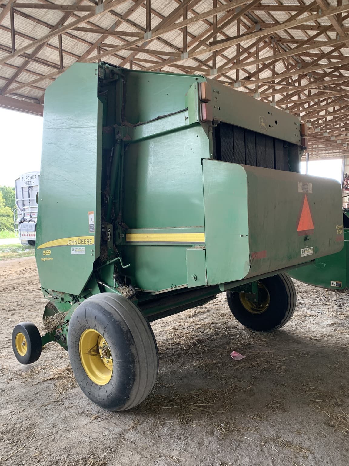 2013 John Deere 569 Image