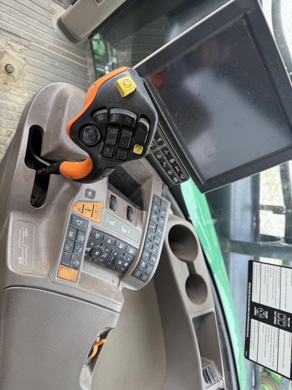 2018 John Deere R4030 Image