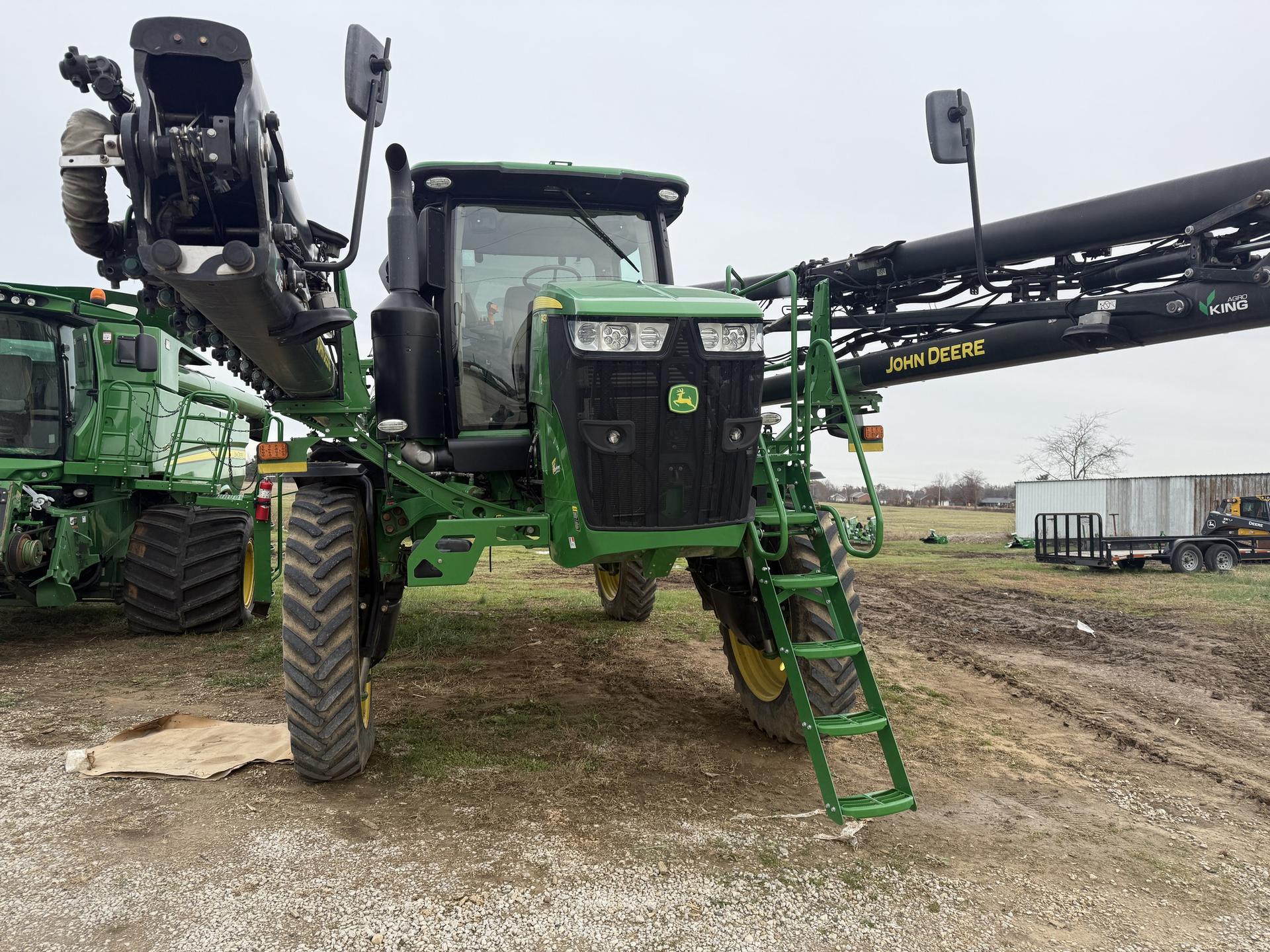 2018 John Deere R4030 Image