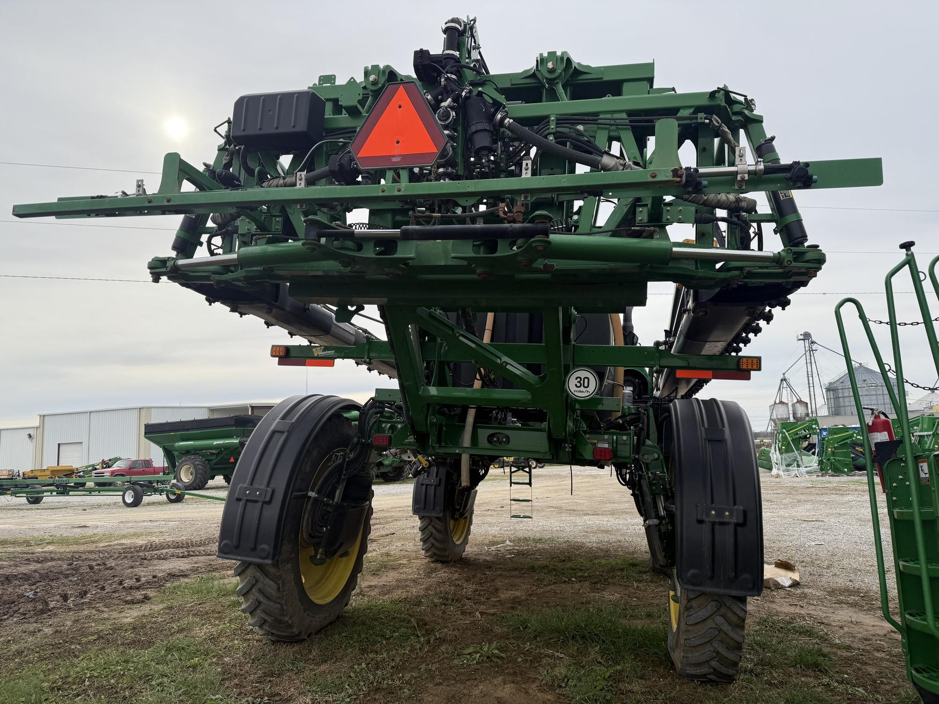 2018 John Deere R4030 Image