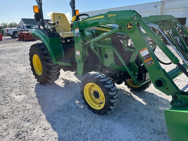 2024 John Deere 2032R