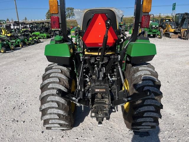 2024 John Deere 2032R Image