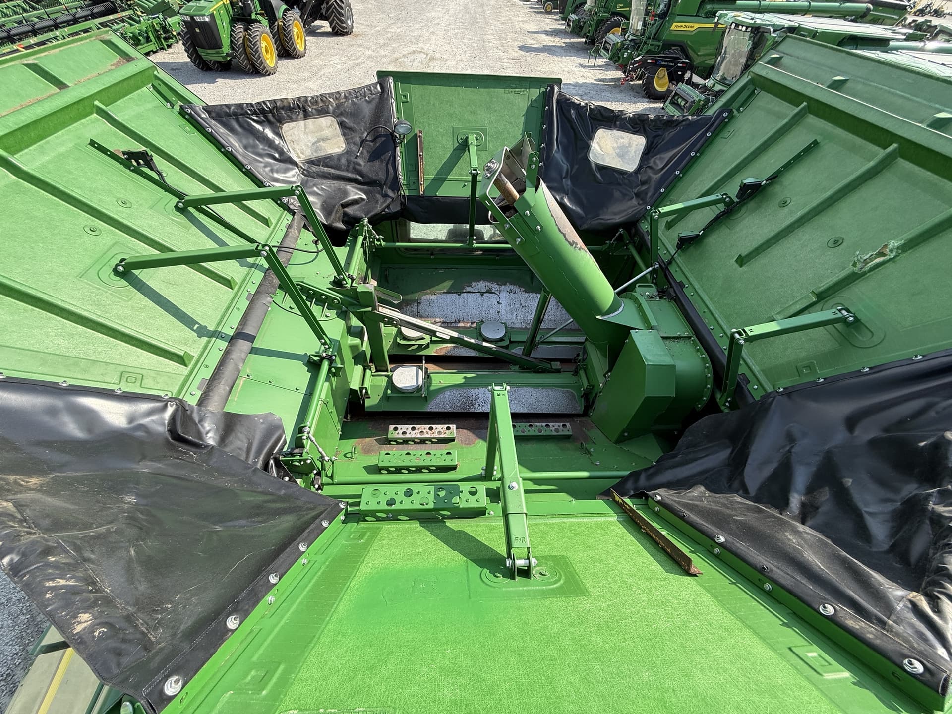 2018 John Deere S780 Image
